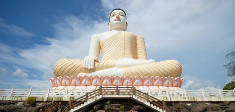 Voyage spirituel au Sri Lanka : immersion dans les hauts lieux de sérénité et traditions ancestrales